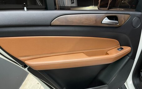 Mercedes-Benz GL-Класс, 2013 год, 3 800 000 рублей, 22 фотография