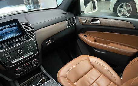 Mercedes-Benz GL-Класс, 2013 год, 3 800 000 рублей, 31 фотография