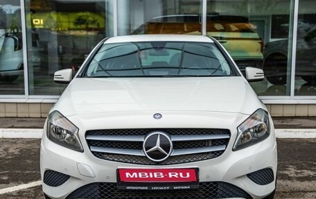 Mercedes-Benz A-Класс, 2014 год, 1 198 000 рублей, 2 фотография