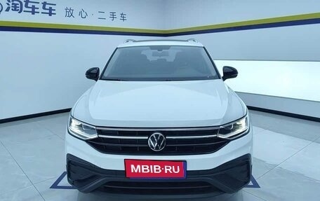 Volkswagen Tiguan II, 2024 год, 2 990 000 рублей, 2 фотография