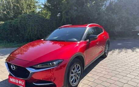 Mazda CX-4, 2022 год, 2 600 000 рублей, 8 фотография