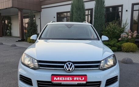 Volkswagen Touareg III, 2014 год, 3 100 000 рублей, 2 фотография