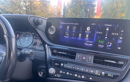 Lexus ES VII, 2022 год, 4 500 000 рублей, 10 фотография