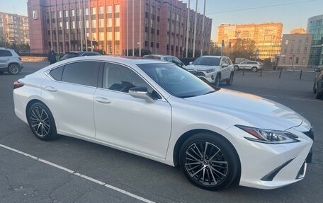 Lexus ES VII, 2022 год, 4 500 000 рублей, 19 фотография