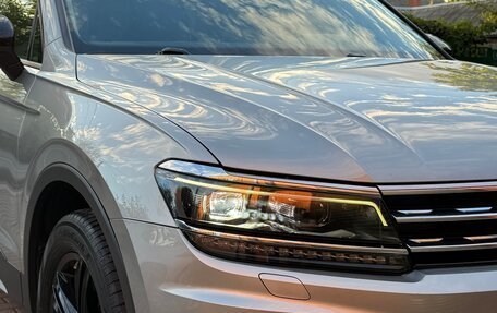 Volkswagen Tiguan II, 2020 год, 2 899 000 рублей, 3 фотография