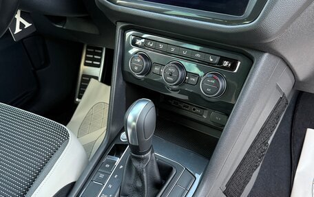 Volkswagen Tiguan II, 2020 год, 2 899 000 рублей, 12 фотография