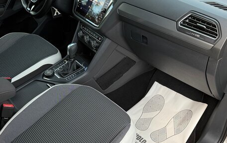 Volkswagen Tiguan II, 2020 год, 2 899 000 рублей, 11 фотография
