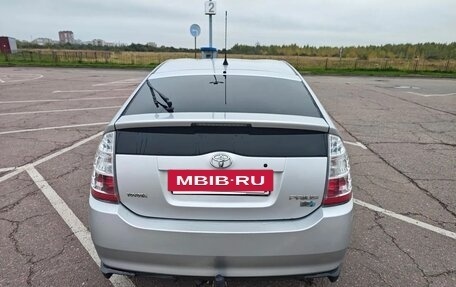 Toyota Prius, 2009 год, 690 000 рублей, 6 фотография