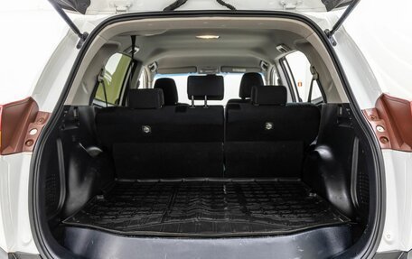 Toyota RAV4, 2013 год, 1 728 000 рублей, 36 фотография
