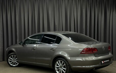 Volkswagen Passat B7, 2011 год, 989 777 рублей, 2 фотография