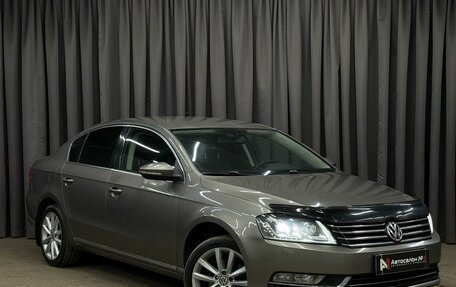 Volkswagen Passat B7, 2011 год, 989 777 рублей, 3 фотография