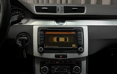 Volkswagen Passat B7, 2011 год, 989 777 рублей, 11 фотография
