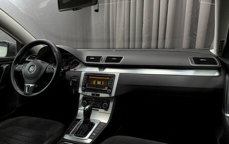 Volkswagen Passat B7, 2011 год, 989 777 рублей, 12 фотография
