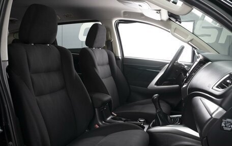 Mitsubishi Pajero Sport III рестайлинг, 2019 год, 2 790 000 рублей, 8 фотография