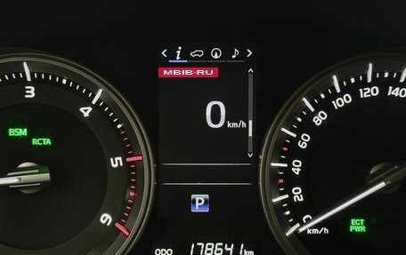 Toyota Land Cruiser 200, 2015 год, 6 150 000 рублей, 25 фотография