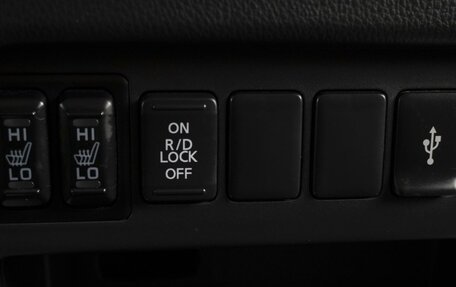 Mitsubishi Pajero Sport III рестайлинг, 2019 год, 2 790 000 рублей, 19 фотография
