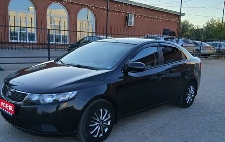 KIA Cerato III, 2012 год, 950 000 рублей, 1 фотография