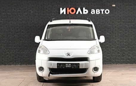 Peugeot Partner II рестайлинг 2, 2013 год, 630 000 рублей, 2 фотография