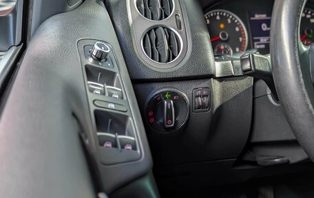 Volkswagen Tiguan I, 2011 год, 1 280 000 рублей, 18 фотография