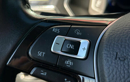Volkswagen Tiguan II, 2018 год, 2 490 000 рублей, 17 фотография