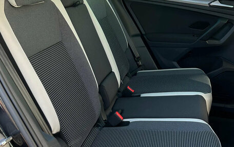 Volkswagen Tiguan II, 2018 год, 2 490 000 рублей, 12 фотография