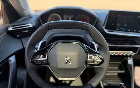 Peugeot 2008 II, 2022 год, 1 460 000 рублей, 13 фотография