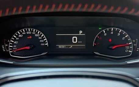 Peugeot 2008 II, 2022 год, 1 460 000 рублей, 14 фотография