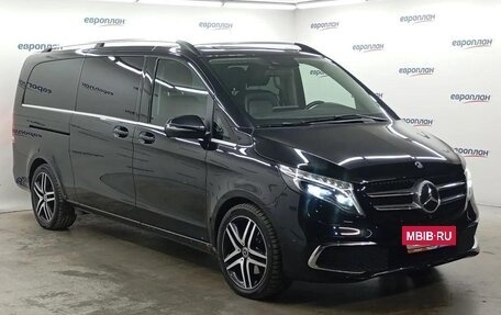 Mercedes-Benz V-Класс, 2020 год, 5 990 000 рублей, 2 фотография