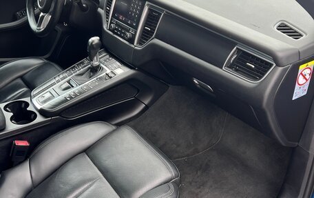 Porsche Macan I рестайлинг, 2018 год, 3 290 000 рублей, 11 фотография
