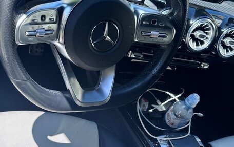 Mercedes-Benz CLA, 2019 год, 1 750 000 рублей, 15 фотография