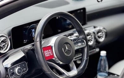 Mercedes-Benz CLA, 2019 год, 1 750 000 рублей, 1 фотография