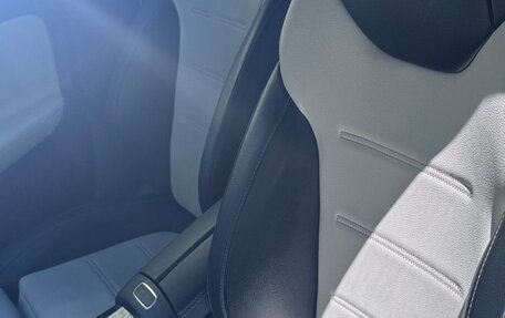 Mercedes-Benz CLA, 2019 год, 1 750 000 рублей, 20 фотография
