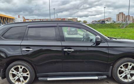 Mitsubishi Outlander III рестайлинг 3, 2013 год, 1 150 000 рублей, 2 фотография