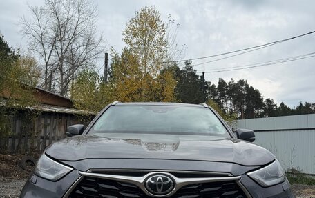 Toyota Highlander, 2021 год, 4 690 000 рублей, 6 фотография