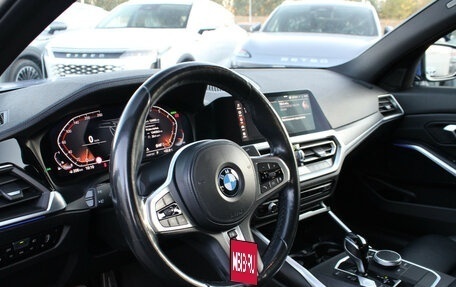 BMW 3 серия, 2021 год, 3 790 000 рублей, 8 фотография