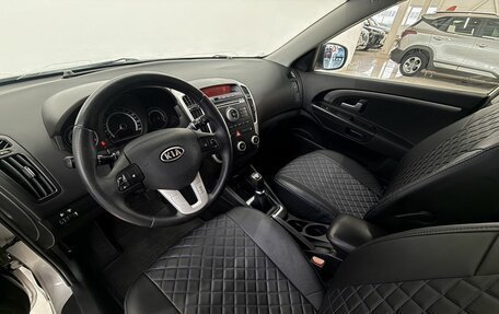 KIA cee'd I рестайлинг, 2010 год, 520 000 рублей, 18 фотография