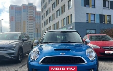 MINI Hatch, 2008 год, 850 000 рублей, 2 фотография