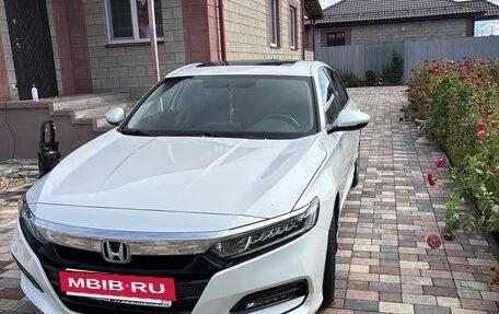 Honda Accord IX рестайлинг, 2021 год, 3 100 000 рублей, 7 фотография