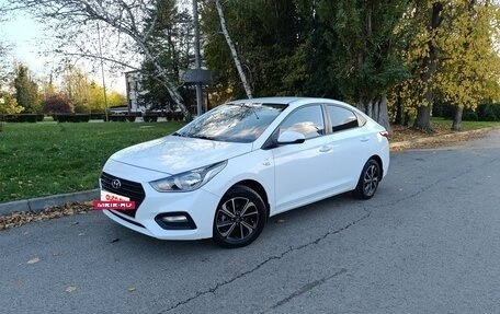 Hyundai Solaris II рестайлинг, 2018 год, 1 355 000 рублей, 8 фотография