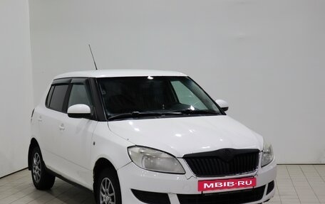 Skoda Fabia II, 2011 год, 345 000 рублей, 3 фотография