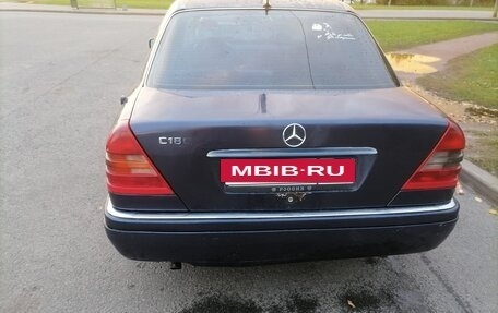 Mercedes-Benz C-Класс, 1995 год, 180 000 рублей, 4 фотография