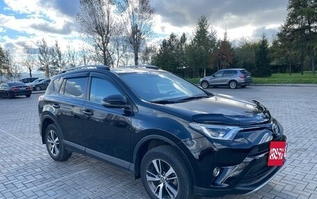 Toyota RAV4, 2016 год, 2 400 000 рублей, 5 фотография
