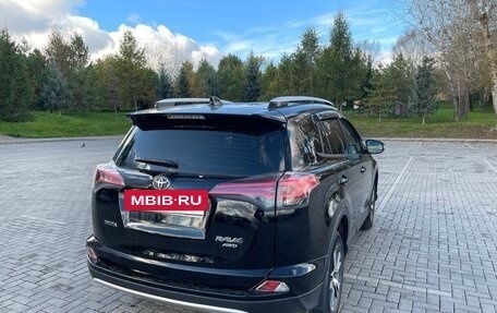 Toyota RAV4, 2016 год, 2 400 000 рублей, 8 фотография