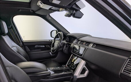Land Rover Range Rover IV рестайлинг, 2018 год, 6 785 000 рублей, 11 фотография