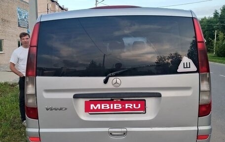 Mercedes-Benz Viano, 2004 год, 685 000 рублей, 2 фотография
