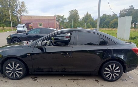 Chevrolet Cruze II, 2011 год, 490 000 рублей, 4 фотография