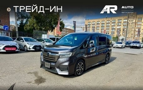 Honda Stepwgn IV, 2018 год, 2 149 000 рублей, 4 фотография