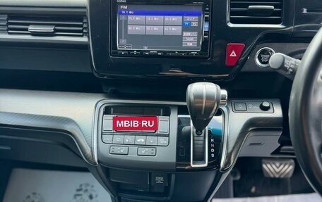Honda Stepwgn IV, 2018 год, 2 149 000 рублей, 15 фотография