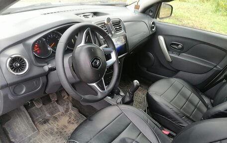Renault Logan II, 2019 год, 420 000 рублей, 7 фотография