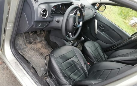 Renault Logan II, 2019 год, 420 000 рублей, 8 фотография